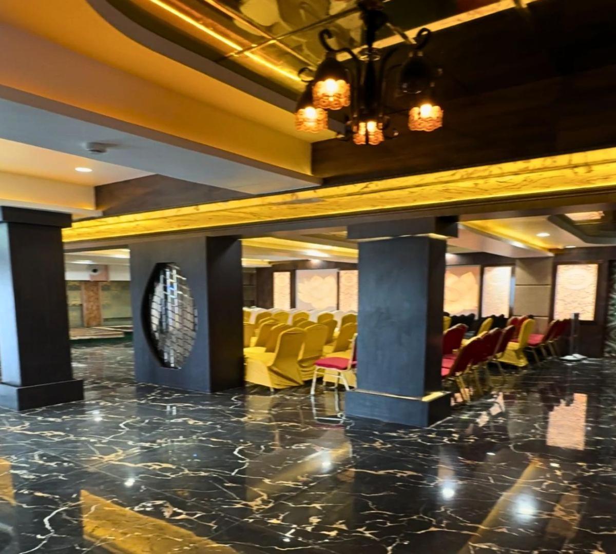 Hotel Runway Inn Pura Raghunāth 外观 照片
